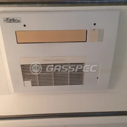 施工前の浴室乾燥機（ABD-3301ACSK）