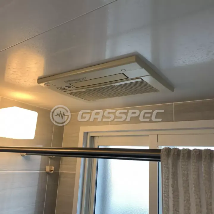 交換前の浴室乾燥機（リンナイ RBH-C333K1SNDP）