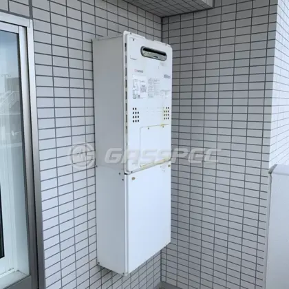 施工前の暖房熱源機（GTH-C2448AW3H-1）