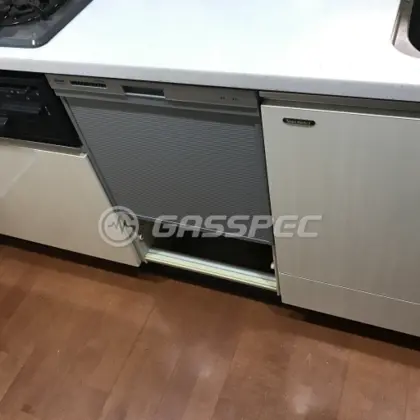 施工後のビルトイン食洗機（リンナイ RSW-404A-SV）