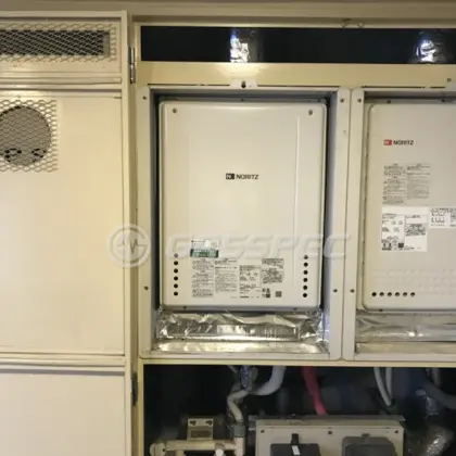 施工後の給湯器（ノーリツ GT-2460SAWX-H-1 BL）