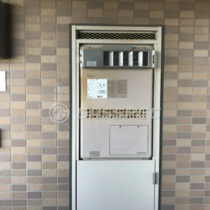 施工前の暖房熱源機（GTH-2413AWXH）