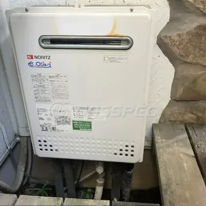 施工前の給湯器（GT-C2052SAWX-2）