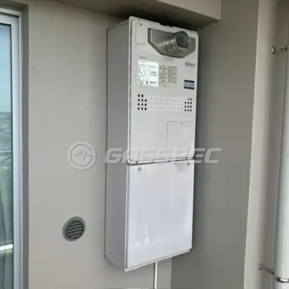 施工前の暖房熱源機（GTH-C2439AWX3H-T）
