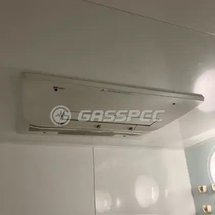 施工前の浴室乾燥機（FD2814J3M）