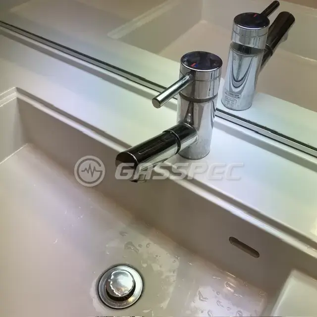 交換前の洗面水栓（大阪府藤井寺市）