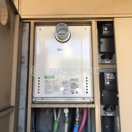 施工後の給湯器（ノーリツ GT-2460SAWX-T-1 BL）