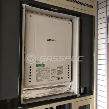 施工後の給湯器（ノーリツ GT-2460SAWX-H-1 BL）