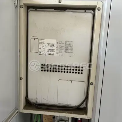 施工前の暖房熱源機（GTH-2434SAWX3H-H）