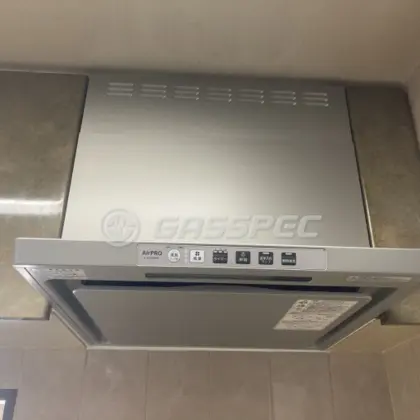 施工後のレンジフード（リンナイ LGR-3R-AP601SV）