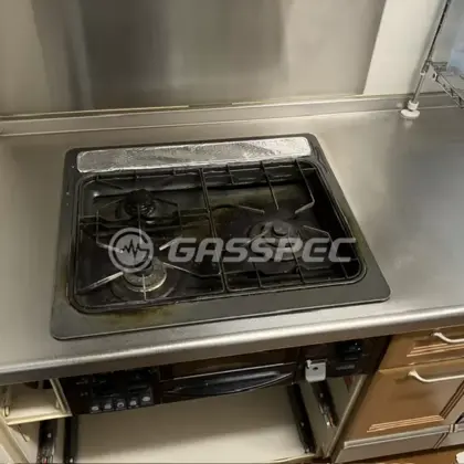 施工前のビルトインガスコンロ（DG3251DR）