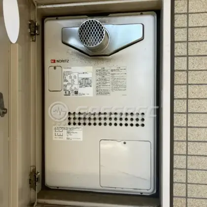 施工前の暖房熱源機（GTH-2444AWX-T-1）