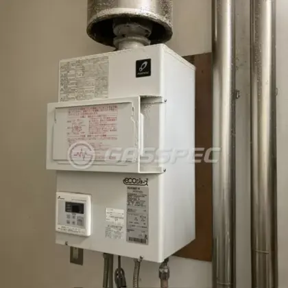 施工前の給湯器（PG-H1600E-1H）