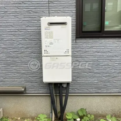 施工前の給湯器（GT-C2452AWX）