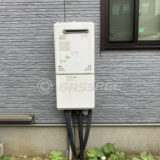 交換前の給湯器（ノーリツ GT-C2452AWX）