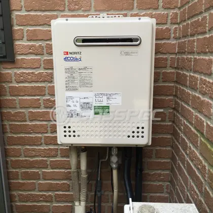 施工後の給湯器（ノーリツ GT-C2452AWX-2 BL）