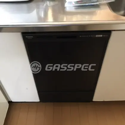 施工後のビルトイン食洗機（パナソニック NP-45RD7K）