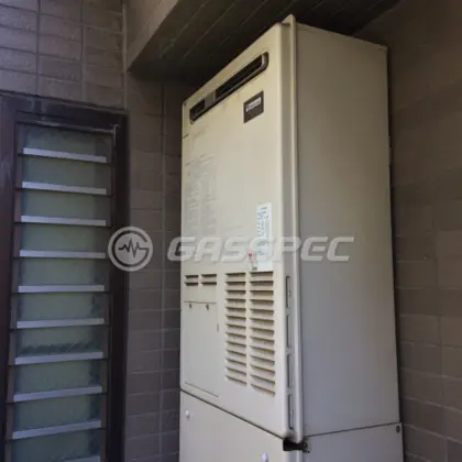 施工前の暖房熱源機（AT-4299ARSAWQ）