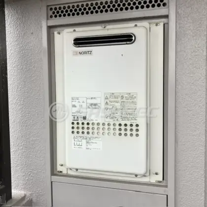 施工前の給湯器（GQ-2427AWX）