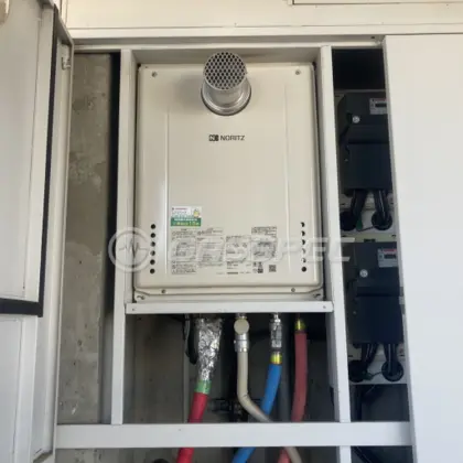 施工後の給湯器（ノーリツ GT-2460SAWX-T-1 BL）