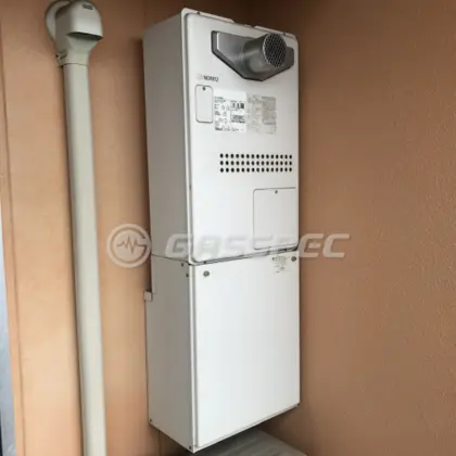 施工前の暖房熱源機（GTH-2434SAWX3H-T）