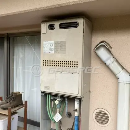 施工前の給湯器（GTH-2413SAWXH）