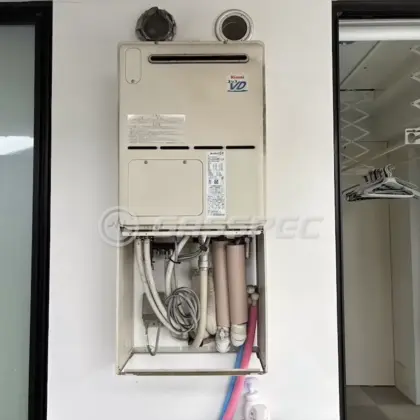 施工前の暖房熱源機（RVD-A2400AW2-3）