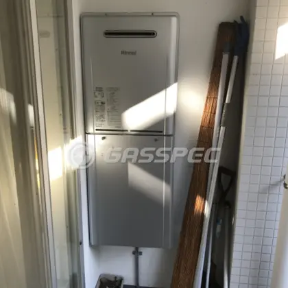 施工後の給湯器（ノーリツ RUF-E2406AW）