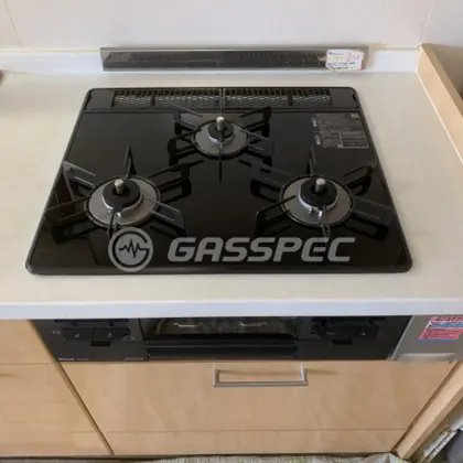施工後のビルトインガスコンロ（リンナイ RS31W28U32RBW）