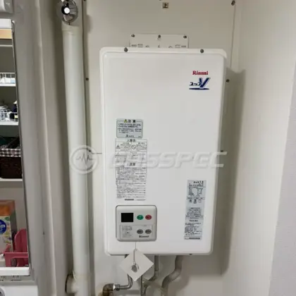 施工前の給湯器（RUX-V1312FFDA-E）