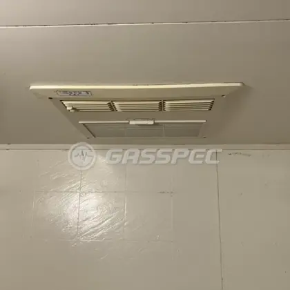 施工前の浴室乾燥機（BDV-2200UB）