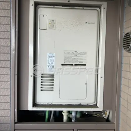 施工前の暖房熱源機（RUFH-V2400AU2-3）