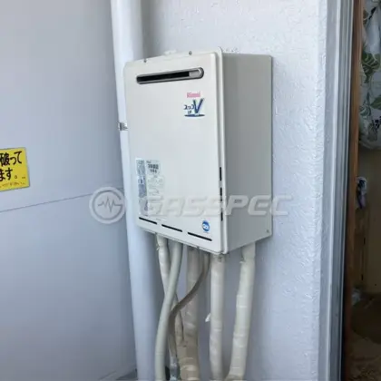 施工前の給湯器（RUF-A1610SAW(A)）
