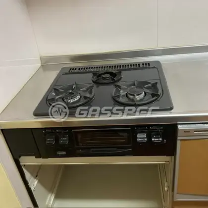 施工前のビルトインガスコンロ（DG3295NQ1）
