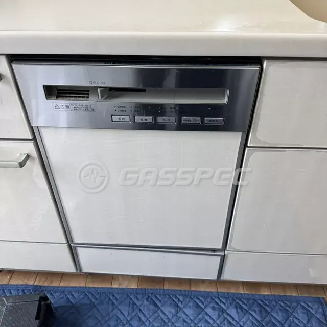 交換前のビルトイン食洗機（パナソニック NP-P45VD3S）