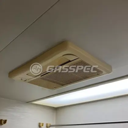施工前の浴室乾燥機（FD2811J3）
