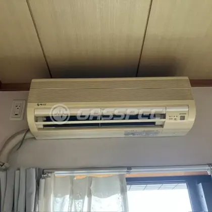 施工前のエアコン（MSZ-VX328）