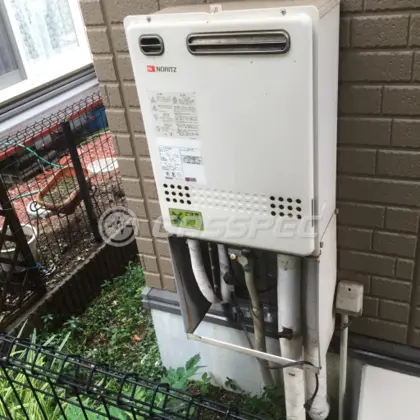 施工前の給湯器（GT-2422SAWX）