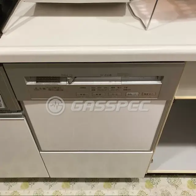 交換前のビルトイン食洗機（パナソニック NP-P45R2PS）