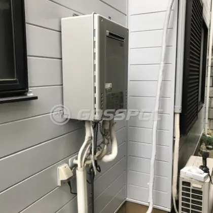 施工後の給湯器（ノーリツ GT-C2062AWX BL）
