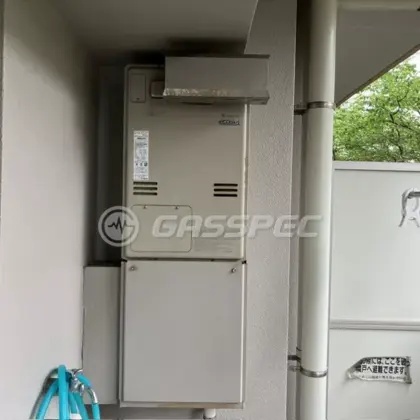 施工前の暖房熱源機（RUFH-K2400AA2-6）