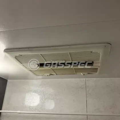 施工前の浴室乾燥機（FD2810J3M）