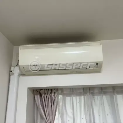 施工前のエアコン（F36GTNS-W）