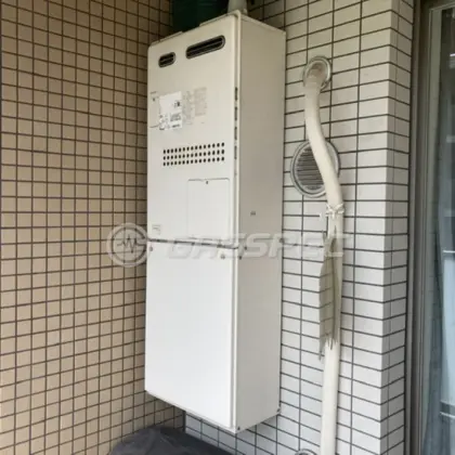 施工前の暖房熱源機（GTH-2434AWX）