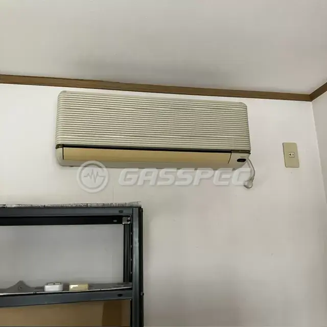 交換前のエアコン（ナショナル（松下） CS-G25V-W）