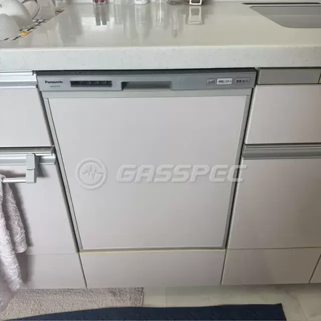 交換前のビルトイン食洗機（パナソニック S45VD5SD）