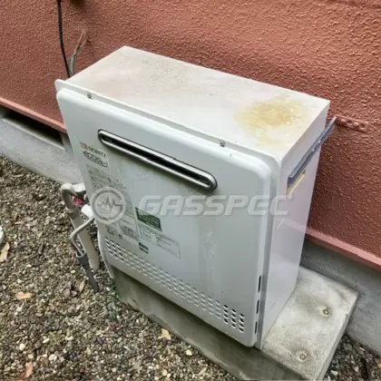 施工前の給湯器（GT-C2452ARX）