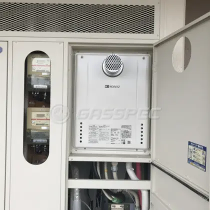 施工後の給湯器（ノーリツ GT-2460SAWX-T-1 BL）