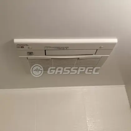 施工前の浴室乾燥機（RBH-C333K1SNP）