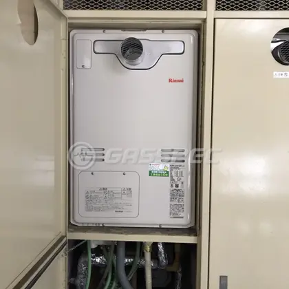 施工後の暖房熱源機（リンナイ RUFH-A1610AT2-3）